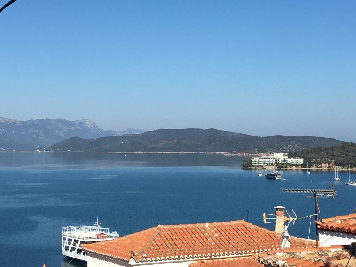 Villa @ Poros Poros Town エクステリア 写真